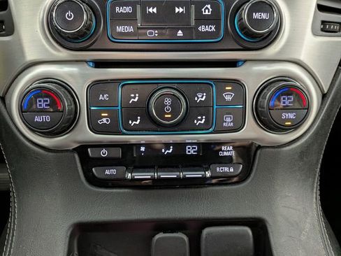 Used 2019 GMC Yukon XL SLE w/ SLE Value Package AWD/4WD image 20