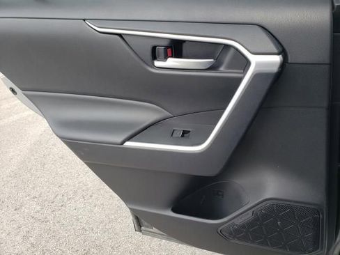Used 2025 Toyota RAV4 XLE image 14