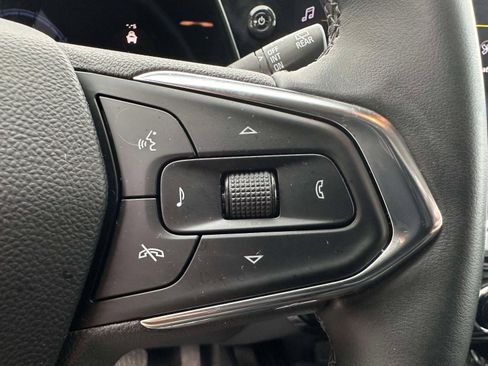 Used 2024 Chevrolet Trax LT w/ Driver Confidence Package FWD image 14