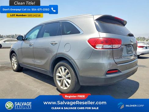 Used 2017 Kia Sorento FWD w/ LX Convenience Package image 3