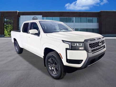 New 2026 Nissan Frontier SV w/ Tow Package AWD/4WD image 7