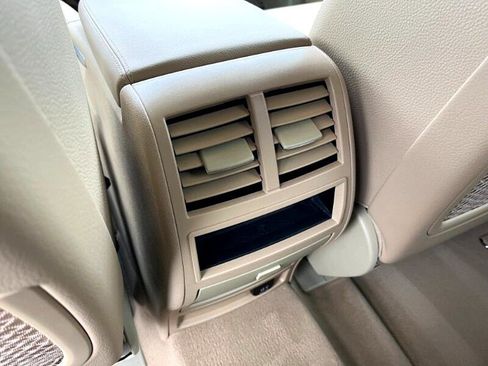 Used 2011 Mercedes-Benz GL 450 4MATIC image 14