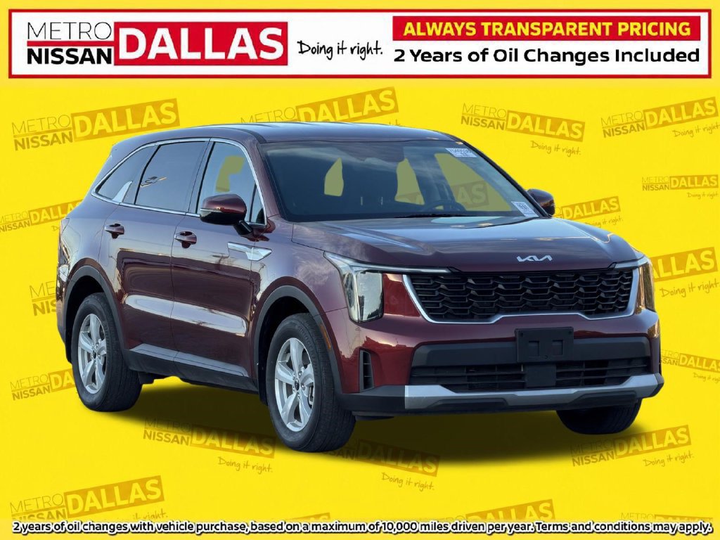Used 2025 Kia Sorento LX FWD image 1