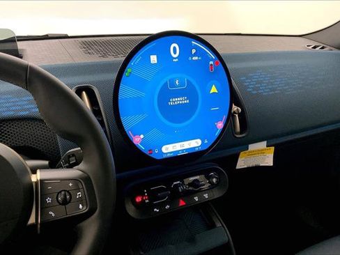 Certified 2025 MINI Cooper Countryman S w/ Comfort Package Max image 5