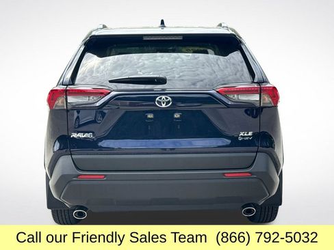 Used 2025 Toyota RAV4 XLE Premium w/ Weather Package AWD/4WD image 5