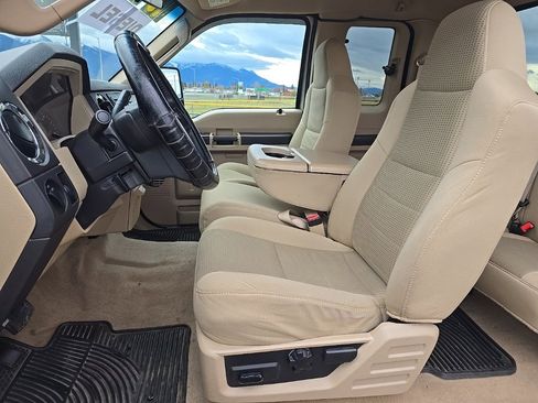 Used 2008 Ford F350 XLT image 16