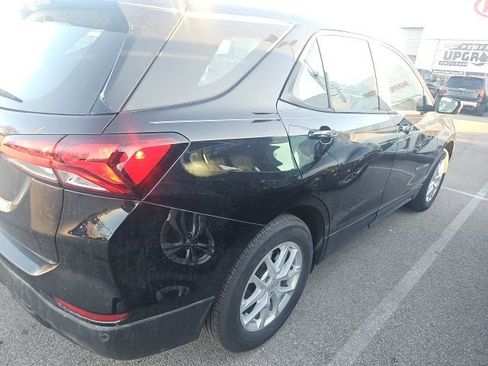 Used 2024 Chevrolet Equinox LS w/ Driver Confidence II Package image 6