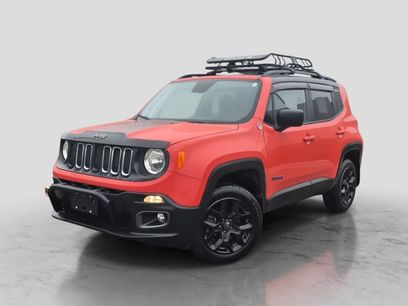 Used 2018 Jeep Renegade Latitude w/ Popular Equipment Group