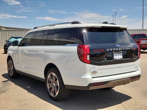 New 2026 Ford Expedition Max King Ranch AWD/4WD image 3