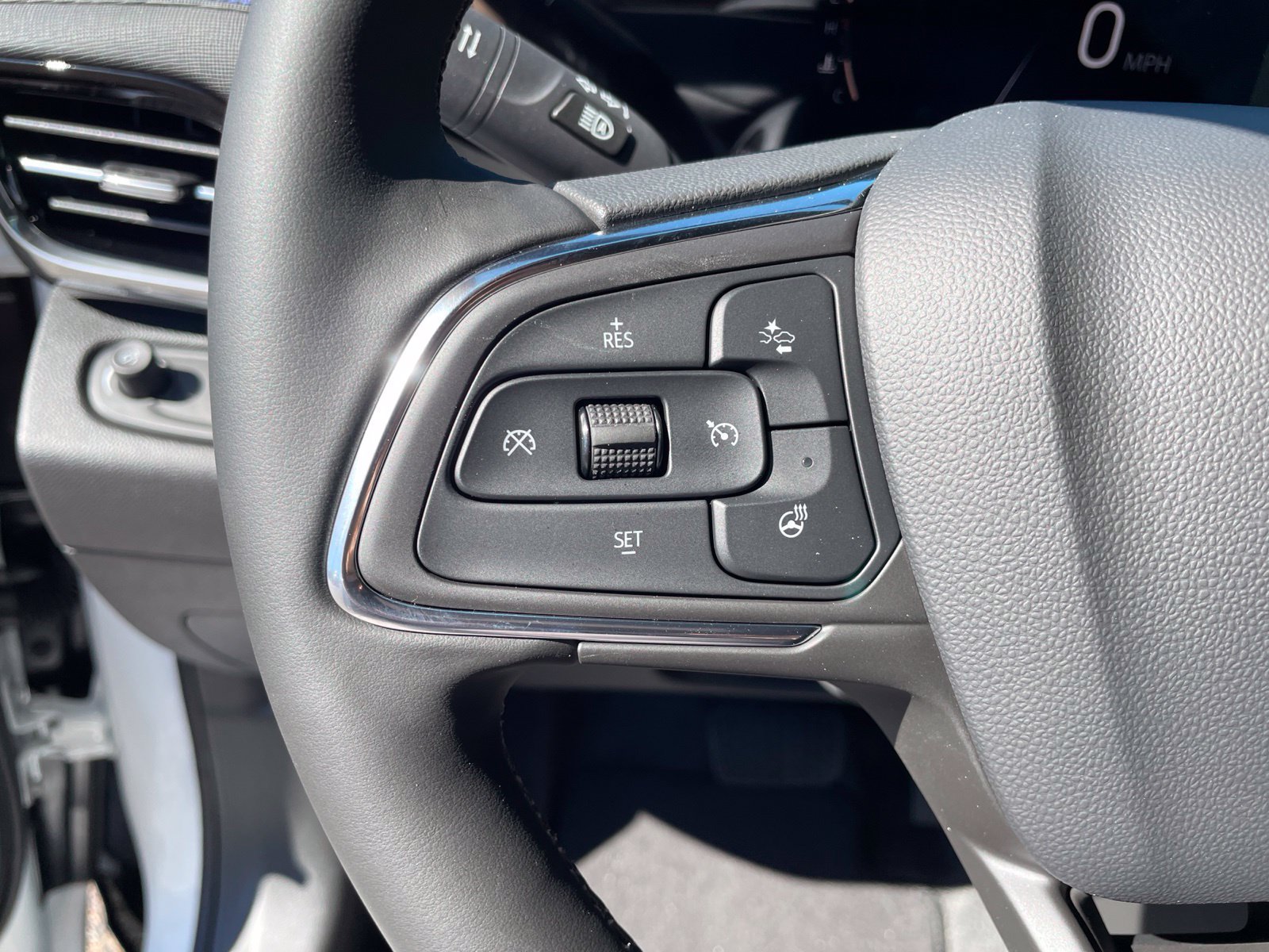 New 2026 Buick Envista Sport Touring w/ Convenience I Package FWD image 18