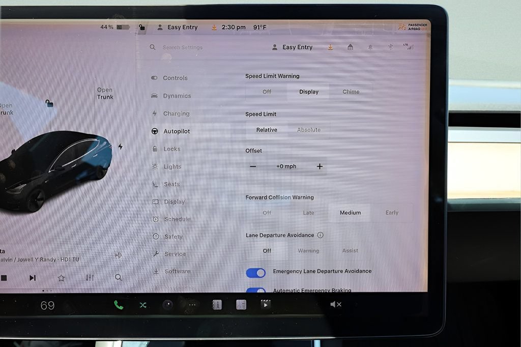 Used 2019 Tesla Model 3 Standard Range Plus RWD image 27