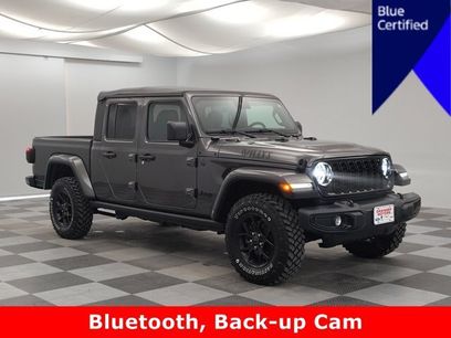Used 2025 Jeep Gladiator Sport
