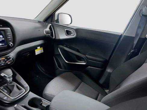 New 2025 Kia Soul LX image 21