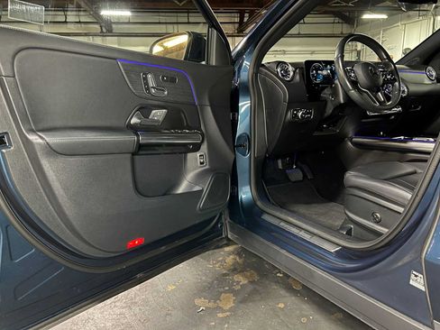 Used 2023 Mercedes-Benz GLA 250 4MATIC image 21