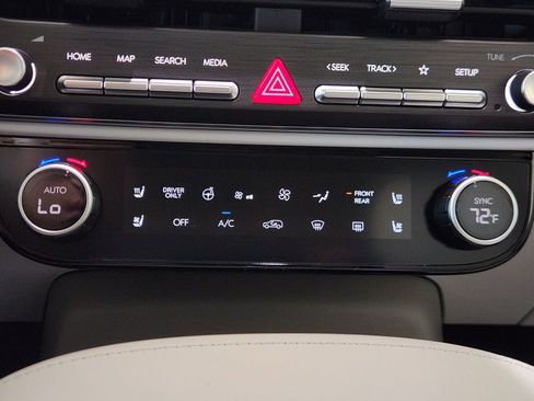 New 2026 Hyundai Palisade Limited AWD/4WD image 16