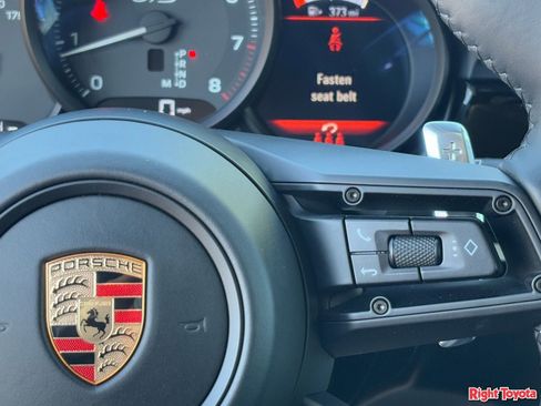 Used 2025 Porsche Macan GTS AWD/4WD image 22