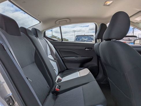 Used 2023 Nissan Versa SV image 23