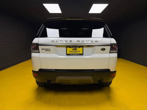 Used 2014 Land Rover Range Rover Sport SE AWD/4WD image 4