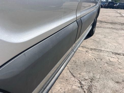 Used 2017 Ford Transit 150 Medium Roof w/Sliding Side Doo image 10