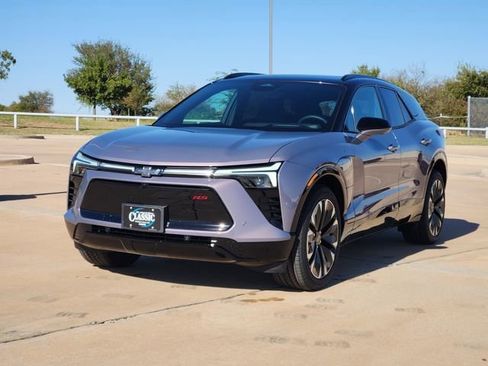 New 2026 Chevrolet Blazer EV RS w/ Super Cruise Package AWD/4WD image 3