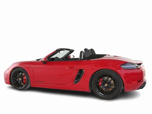 Used 2021 Porsche 718 Boxster GTS image 5