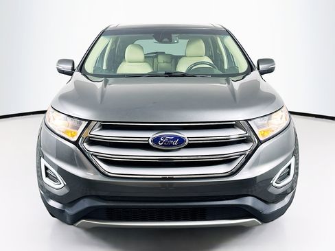 Used 2018 Ford Edge SEL w/ Equipment Group 201A AWD/4WD image 2