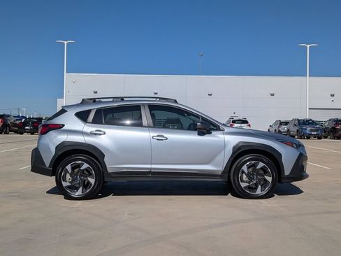 Certified 2025 Subaru Crosstrek 2.5i Limited w/ Crosstrek Mirror Package image 6