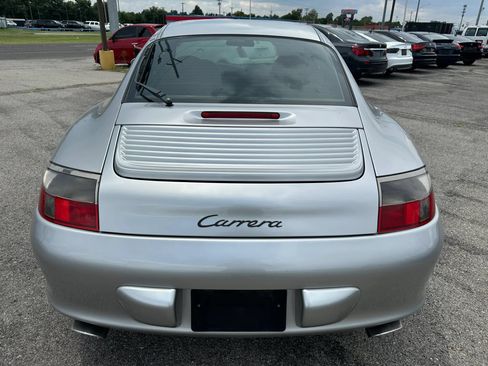 Used 2003 Porsche 911 Carrera RWD image 26