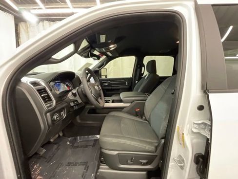 Used 2026 RAM 2500 Big Horn AWD/4WD image 10