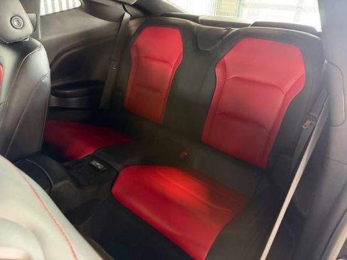 Used 2018 Chevrolet Camaro SS RWD image 14