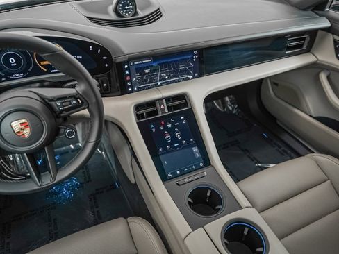 Certified 2023 Porsche Taycan 4S AWD/4WD image 18