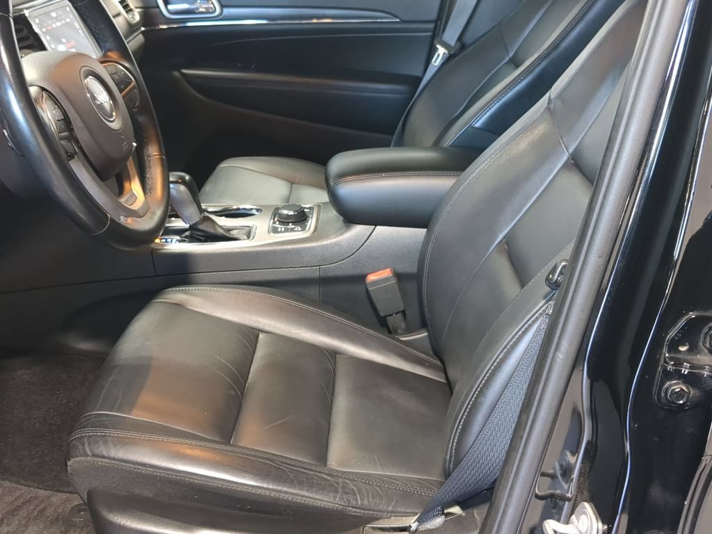 Used 2019 Jeep Grand Cherokee Limited AWD/4WD image 20