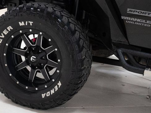 Used 2015 Jeep Wrangler Unlimited Sport w/ Quick Order Package 24S AWD/4WD image 68
