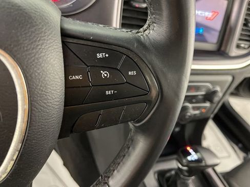 Used 2018 Dodge Charger SXT w/ Blacktop Package image 20