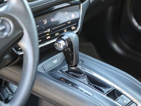 Used 2018 Honda HR-V EX image 20