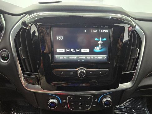 Used 2019 Chevrolet Traverse LS FWD image 19