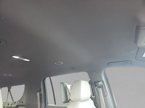 Used 2021 Chevrolet Suburban Z71 w/ Rear Media and Nav Package image 34