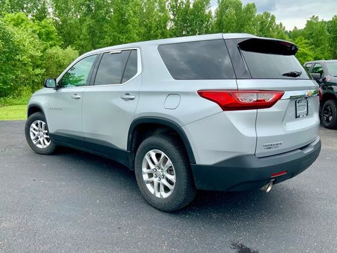 Used 2018 Chevrolet Traverse LS FWD image 10