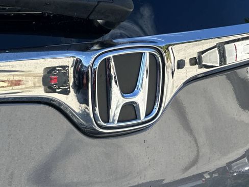 Used 2021 Honda CR-V EX-L image 10