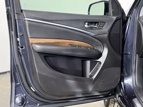 Used 2020 Acura MDX FWD w/ Advance Package image 18