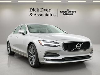Used 2018 Volvo S90 T6 Momentum w/ Convenience Package AWD/4WD video 1