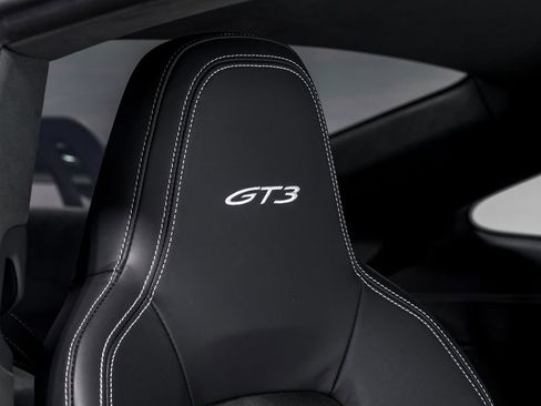 Used 2024 Porsche 911 GT3 image 35