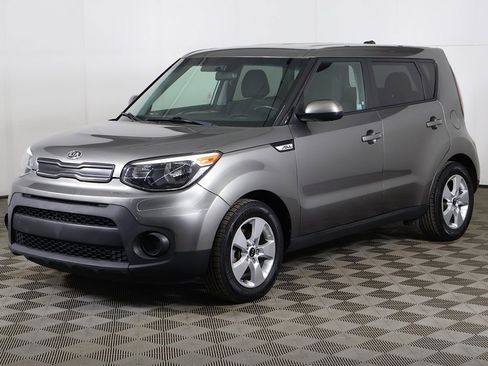 Used 2018 Kia Soul image 3