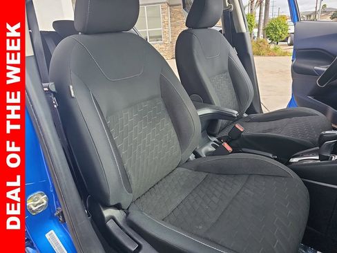 Used 2021 Nissan Kicks S image 10