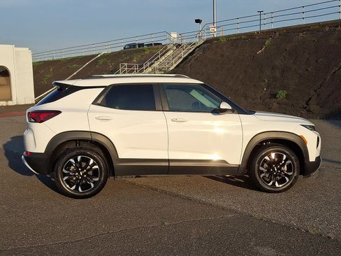 Certified 2023 Chevrolet TrailBlazer LT FWD image 7