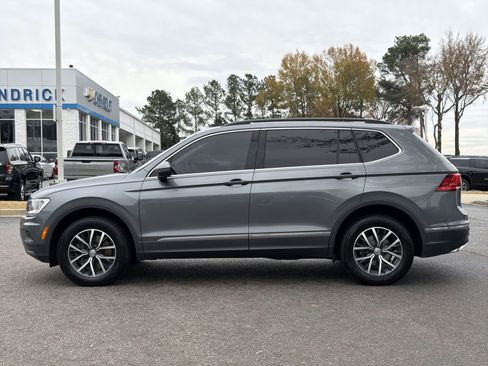 Used 2020 Volkswagen Tiguan S image 7
