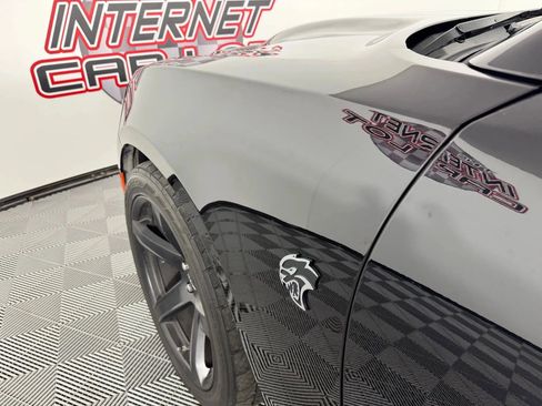 Used 2018 Dodge Charger SRT Hellcat RWD image 24