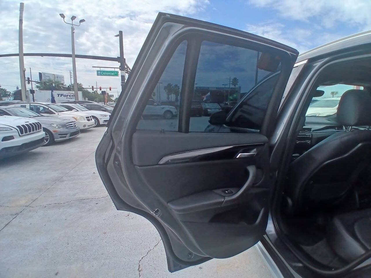 Used 2016 BMW X1 xDrive28i AWD/4WD image 9
