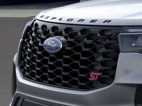 New 2026 Ford Explorer ST AWD/4WD image 17