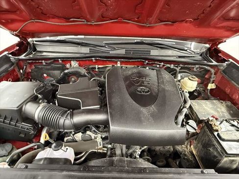 Certified 2022 Toyota Tacoma SR image 35